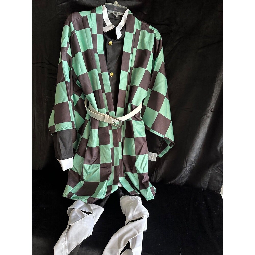 Demon Slayer Tanjiro 6 piece costume + tatoos boys size 10-12